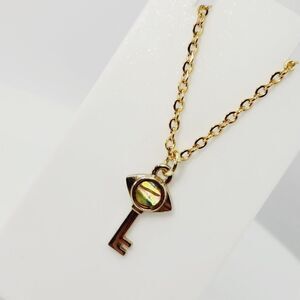 Tiny Abalone Tarot Key Eye Pendant Necklace Jewelry Gold Toned